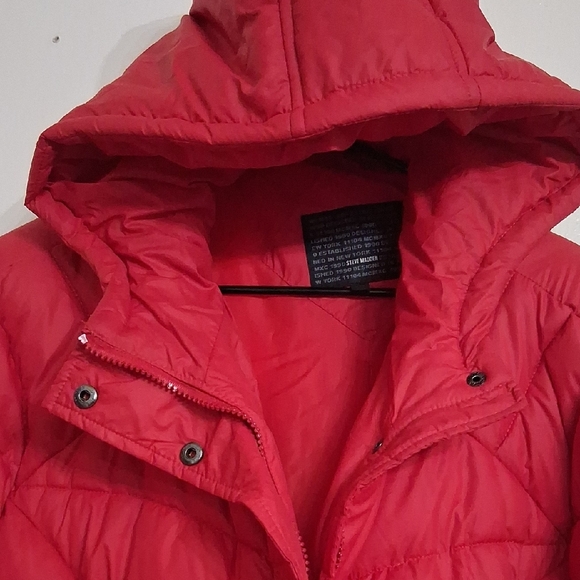 Steve Madden Red Puffer Jacket - Picture 2 of 6